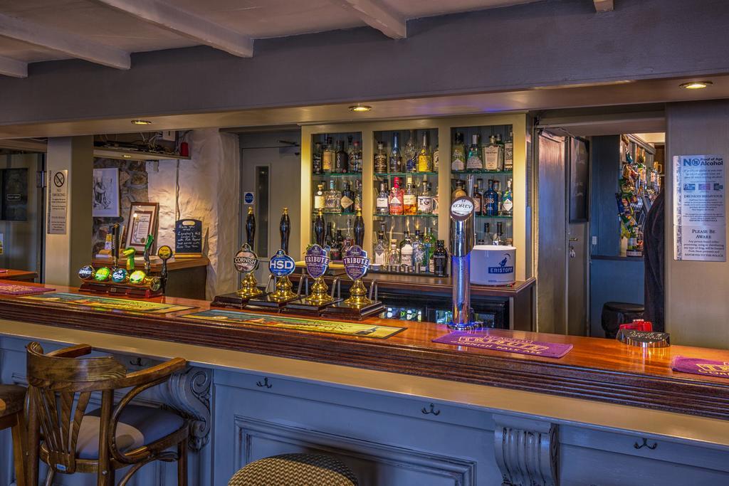 Kings Arms Hotel Penzance Kültér fotó