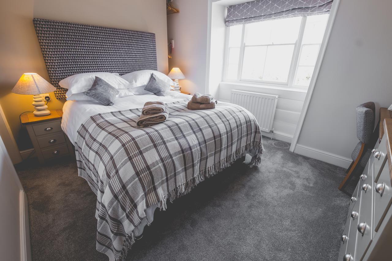Kings Arms Hotel Penzance Kültér fotó